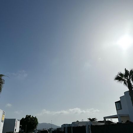 Villa Tony Playa Blanca  Exteriör bild
