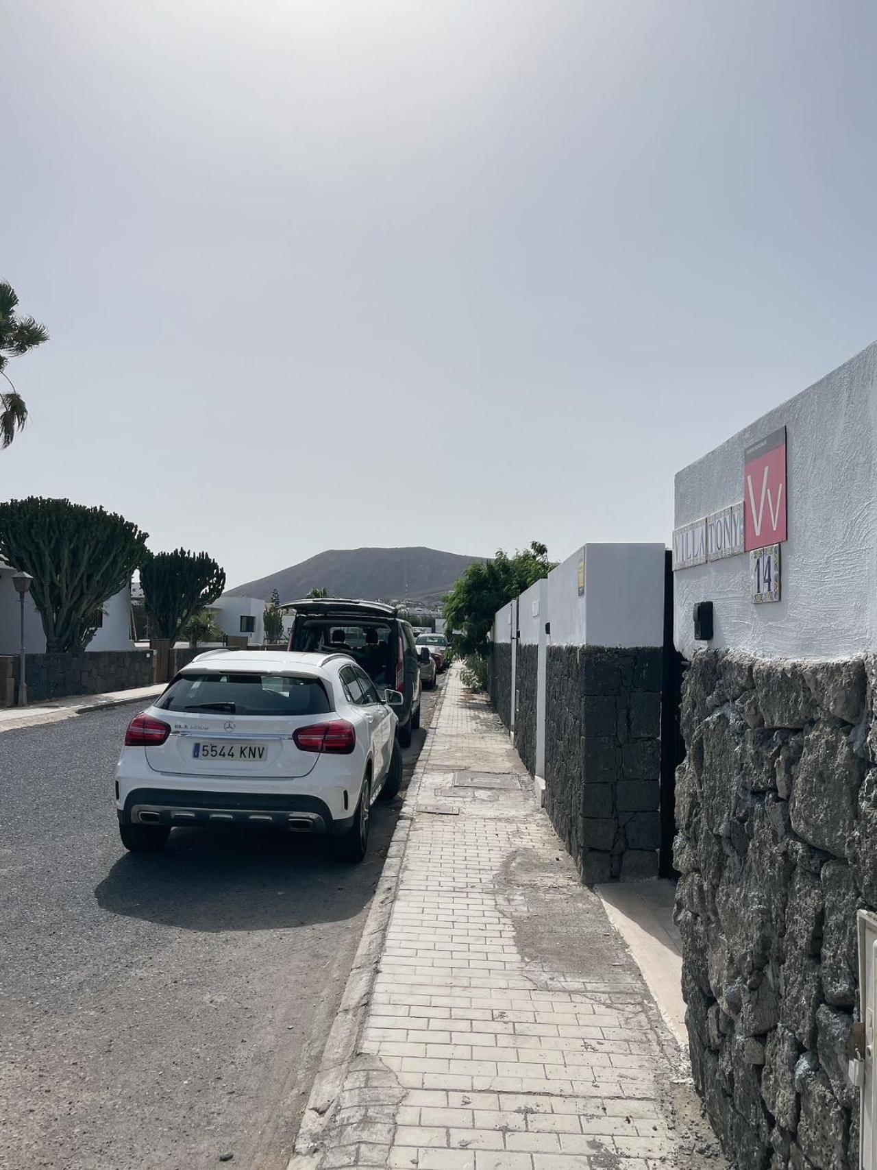 Villa Tony Playa Blanca  Exteriör bild